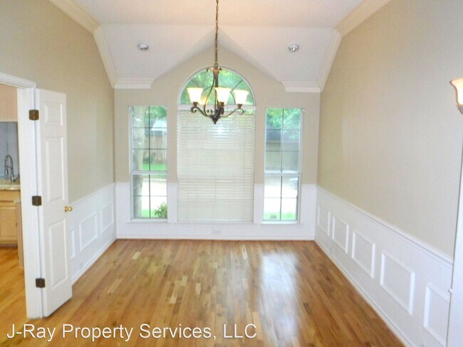 Foto del edificio - 4 br, 2 bath House - 2120 Pinwood Circle