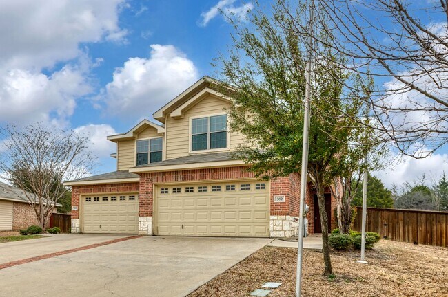 Foto del edificio - Beautiful 3 Bedroom Townhome located in Lavon,Texas!