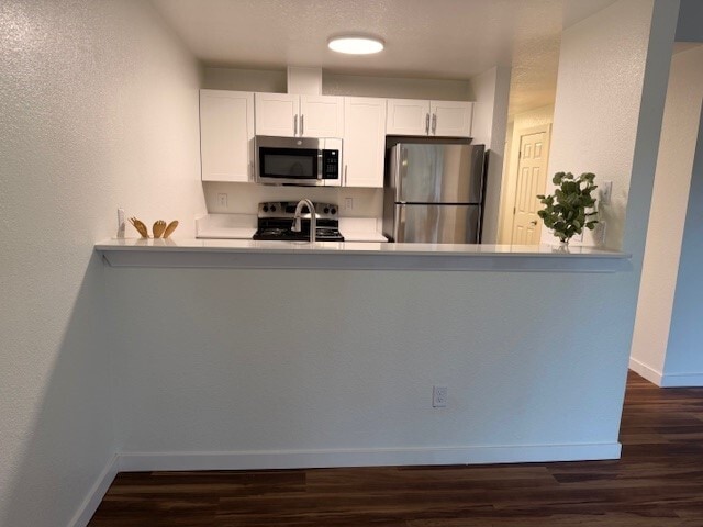 Reno 2x2 4 Person Breakfast Bar - Erlands Point Apartments