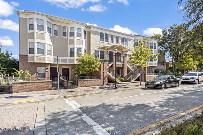 Building Photo - 509 N Market St
