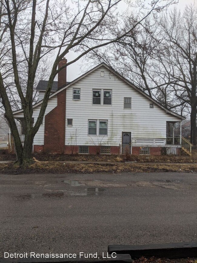 Building Photo - 5 br, 2 bath House - 4215 Bedford