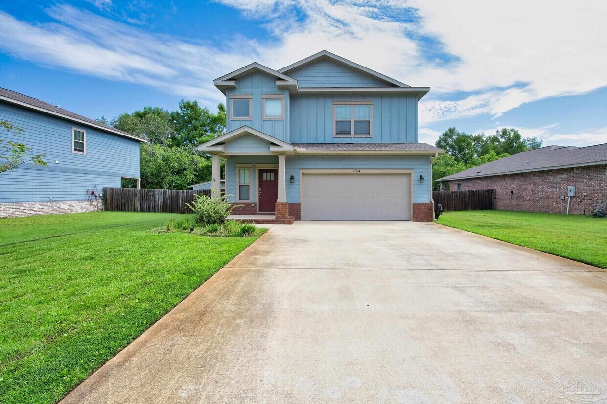 Foto del edificio - 7354 hiawatha Ln