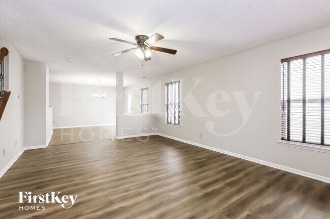 Foto del edificio - 12851 Old Glory Dr