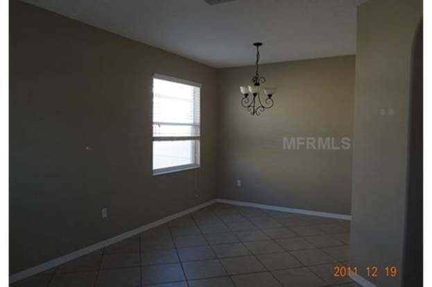 Building Photo - 9933 Shadow Creek Dr