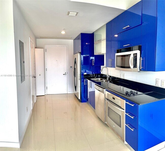 Foto del edificio - 60 SW 13th St