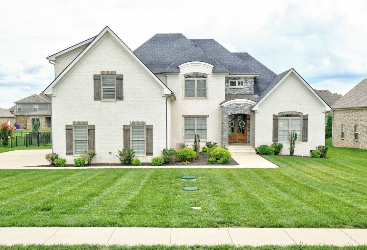 Foto principal - Luxury Home For Rent