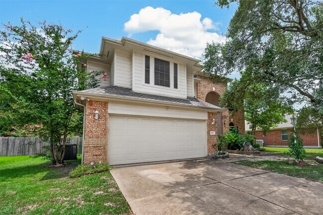 Building Photo - 8910 Aberdeen Park Dr