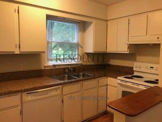 Foto del edificio - 5640 Thea Ln