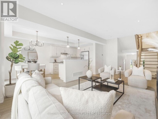 Photo du bâtiment - 3863 Ryan Ave