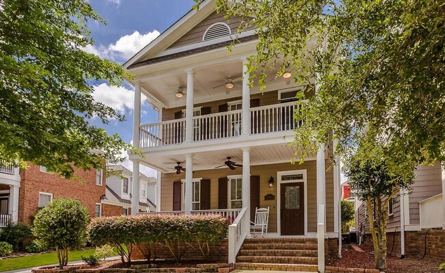 Foto del edificio - Spacious Lake Carolina Craftsman Home with Lake Views, Theater Room & Community-Style Amenities