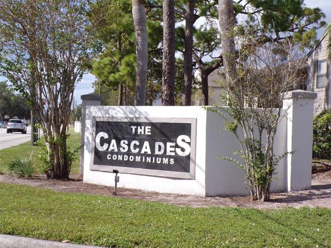 Foto del edificio - 2031 Cascades Blvd