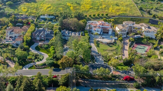 Foto del edificio - 31561 Pepperwood Ln