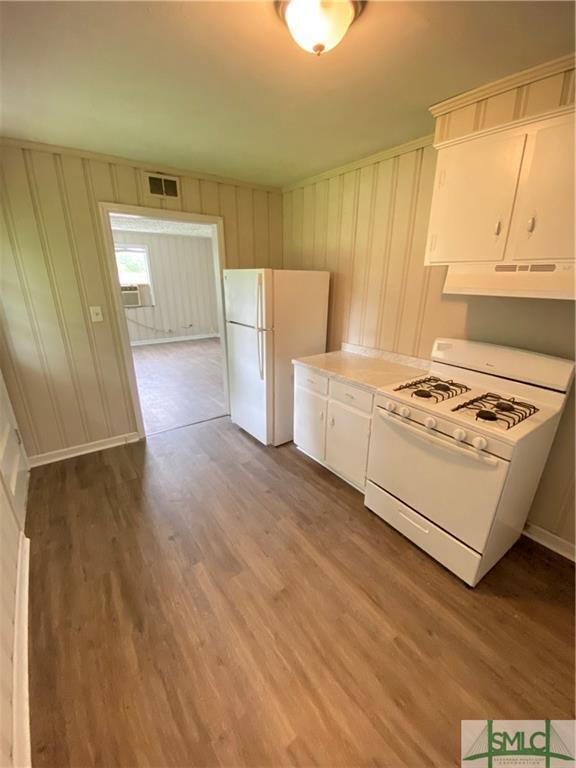 6 Ronnie Ave Unit B, Savannah, GA 31408 Condo for Rent in Savannah