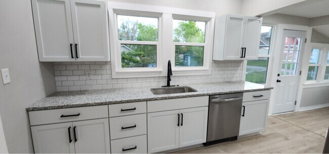 Foto del edificio - 714 Vine St