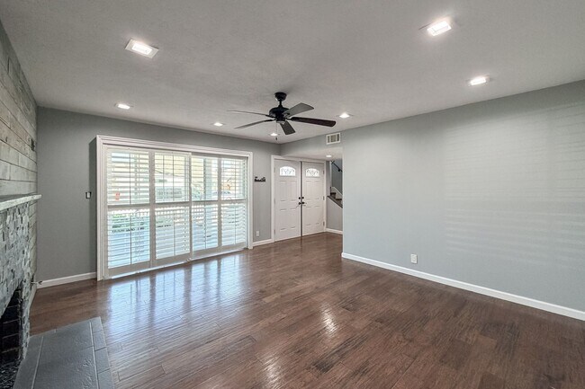 Foto del edificio - 4950 Nautilus St