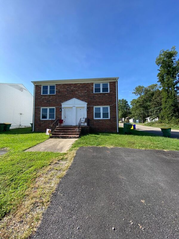 Primary Photo - 800 Arlington Rd