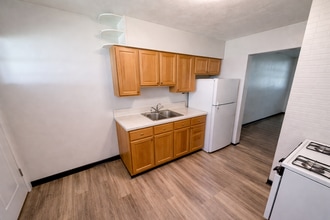 Building Photo - 510 E Pittsburgh McKeesport Blvd