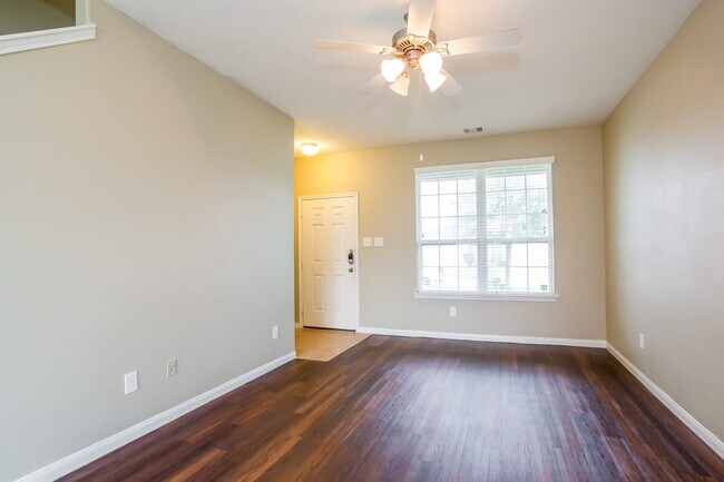 Foto del edificio - 1023 Doubletree Glen Dr