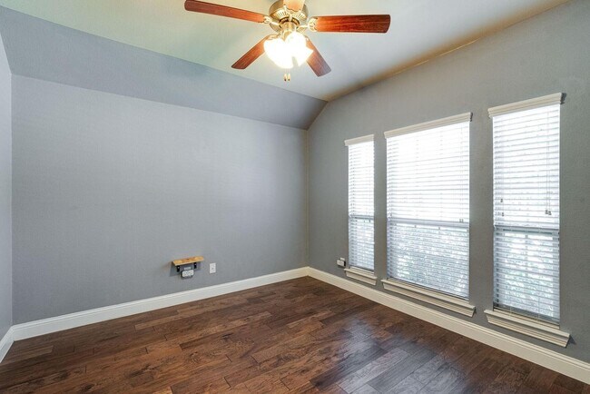 Foto del edificio - 3801 Tunstall Dr