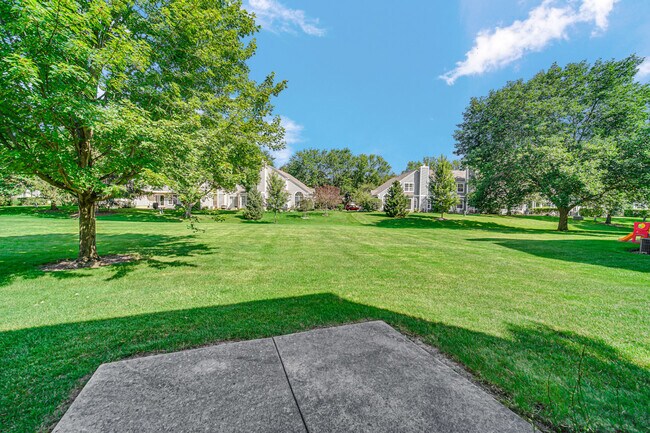 Building Photo - 1474 W Sapphire Dr