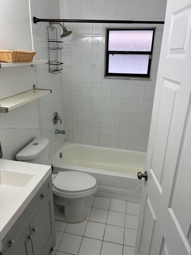 Building Photo - 8273 NW 188th Terrace