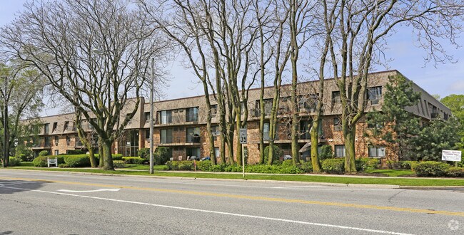 Foto del edificio - Park Meadows LLC