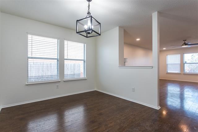 Foto del edificio - 2629 Clear Brook Dr