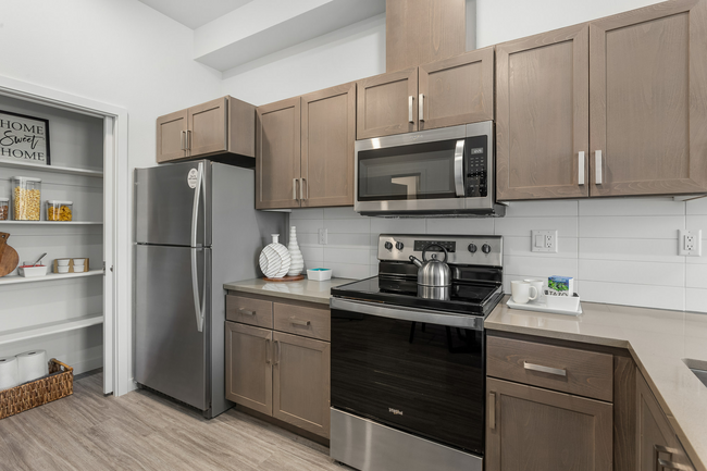 1x1 - Kitchen - Westridge Lofts