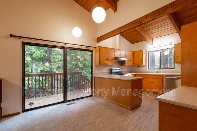 Foto del edificio - 11623 SE Evergreen Hwy