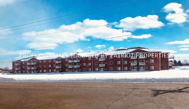 Foto del edificio - 1010 Berry Ave