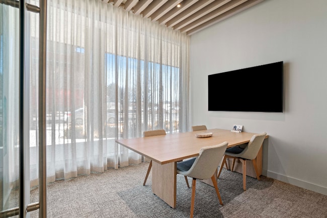 Foto del edificio - 510 S Damen Ave