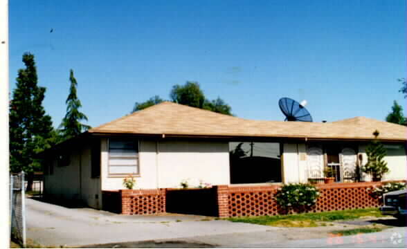 Building Photo - 20404 Anita Ave