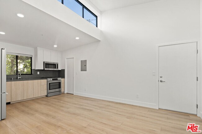 Foto del edificio - 2918 3rd St