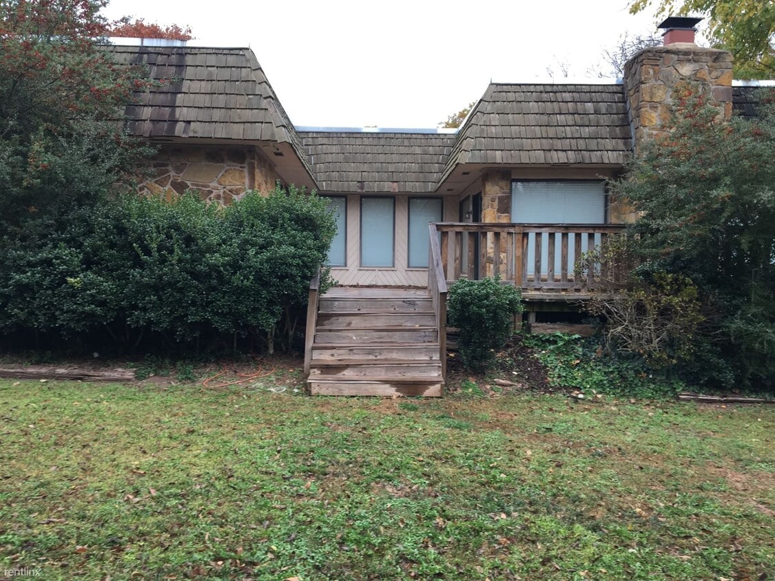 Primary Photo - 3 br, 2.5 bath House - 3701 Walking Sky Rd