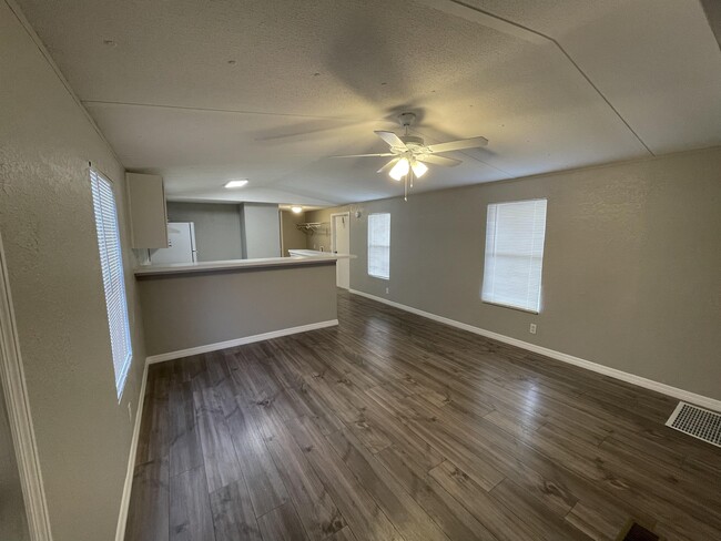 Building Photo - 5345 Rock Dove Trail