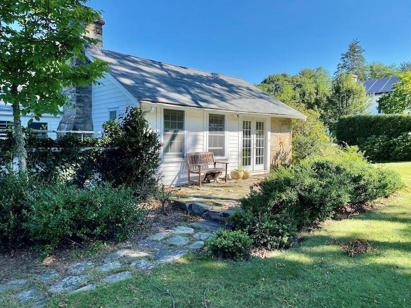 Primary Photo - 495 Congdon Hill Rd