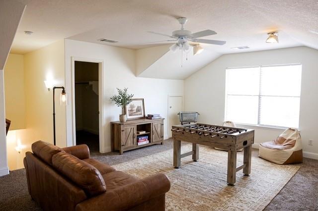Building Photo - 3101 Spanish Oak Trail