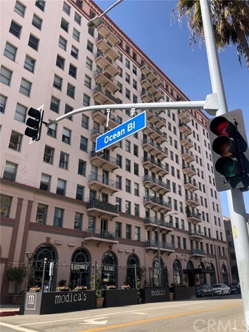 Primary Photo - 455 E Ocean Blvd