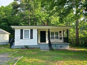 Building Photo - 104 Archdale Dr