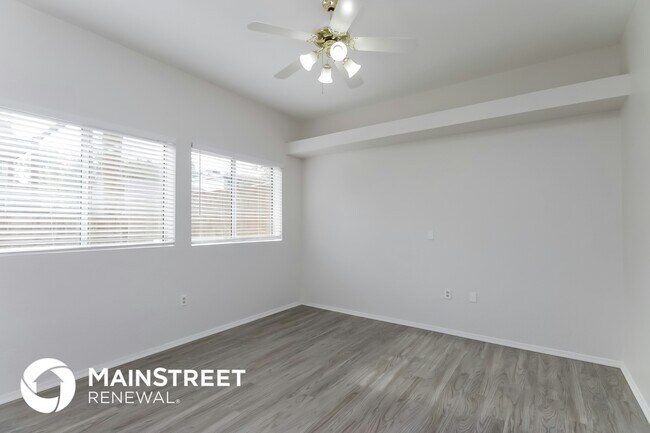 Foto del edificio - 1704 S 39th St