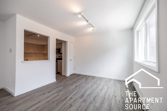 Foto del edificio - 7621 N Sheridan Rd