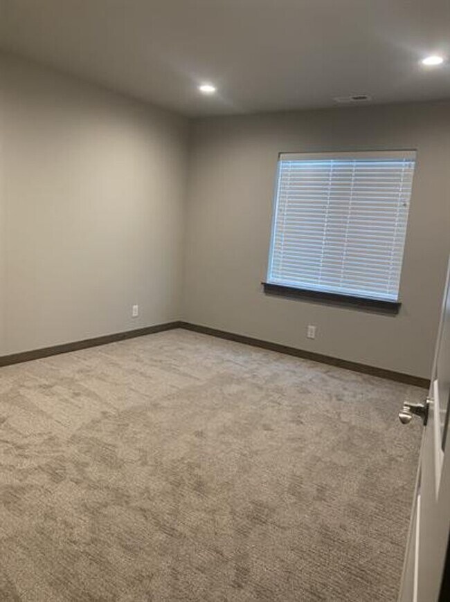 Foto del edificio - 1313 Fozzie Ln