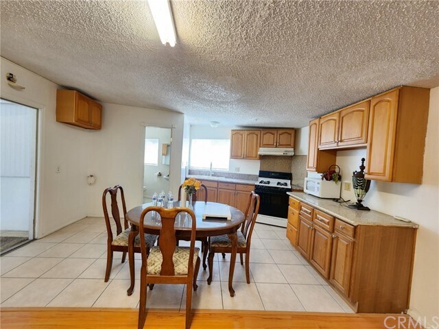 Foto del edificio - 2209 Hathaway Ave