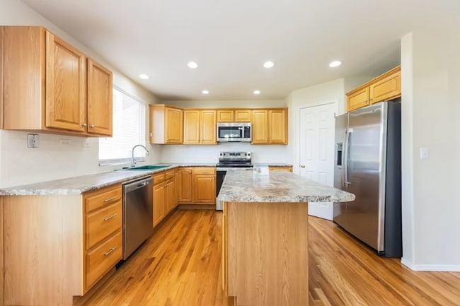 Foto del edificio - 7293 Grand Prairie Dr