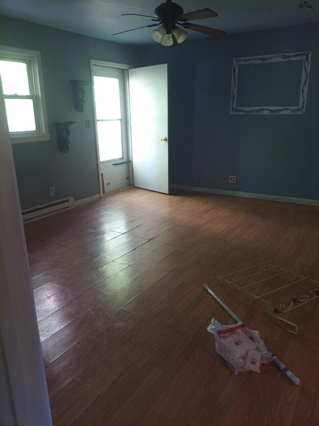 Building Photo - 273 Weed Wy