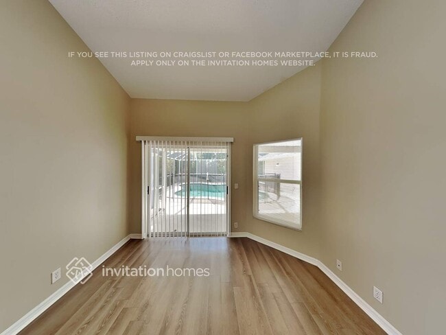 Building Photo - 4208 74th Ave E
