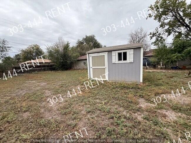 Foto del edificio - Charming Home in Prime Lakewood Location!