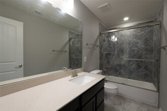 Building Photo - 404 Kaden Prince Dr Building Photo - 404 Kaden Prince Dr