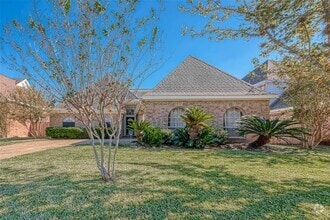 Building Photo - 2919 Pepperwood Dr