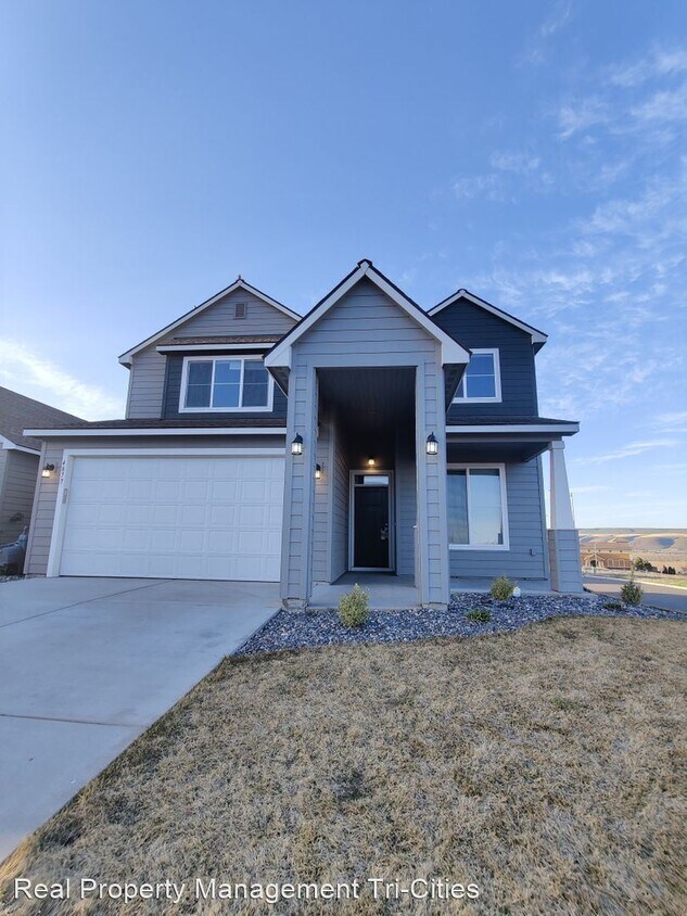 Primary Photo - 4 br, 2.5 bath House - 4877 Corvina St.